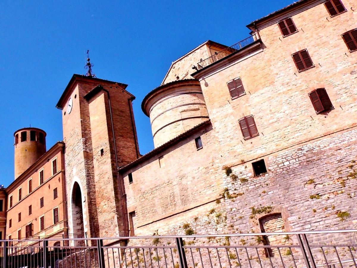 San Lorenzo Cerreto dʼEsi Exterior foto